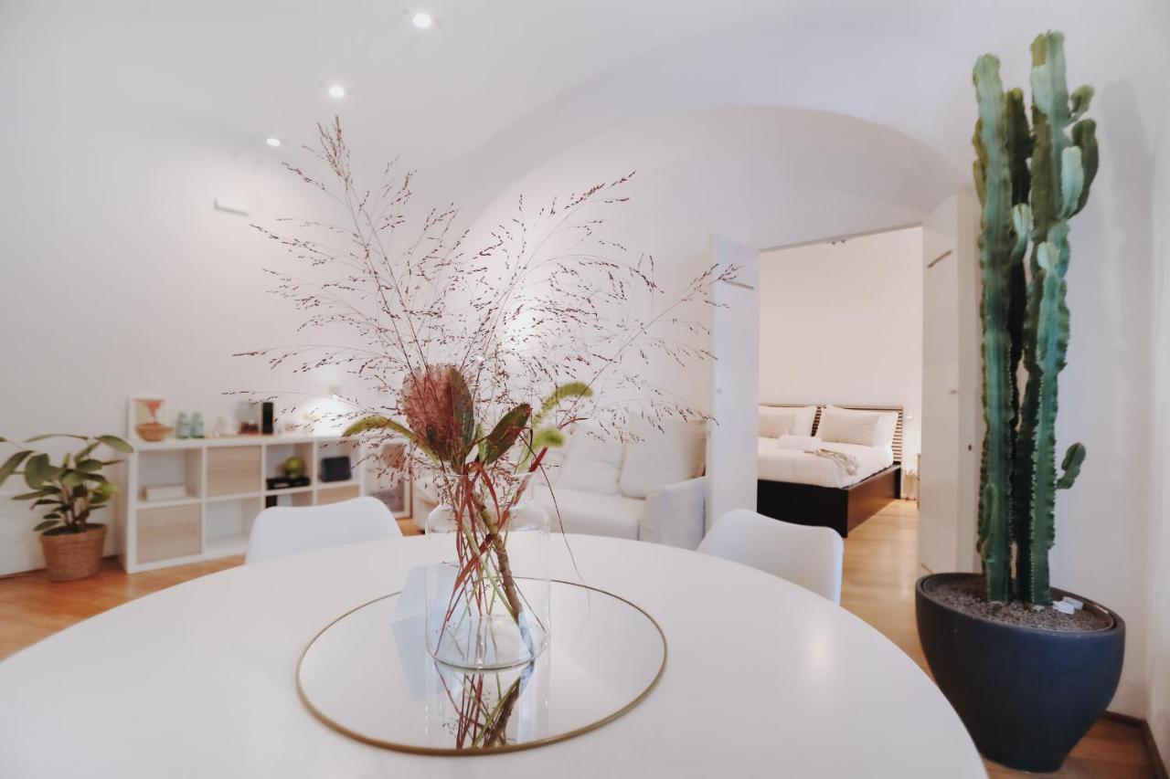 Insieme Suites Naples Exterior photo