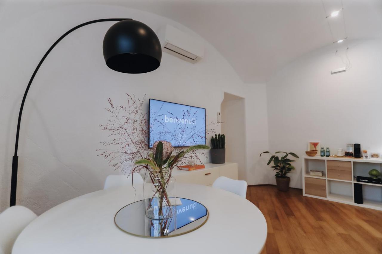 Insieme Suites Naples Exterior photo